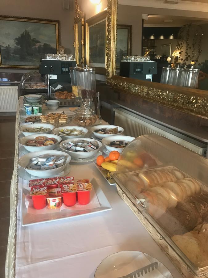 维拉蒂娜酒店 萨格勒布 外观 照片